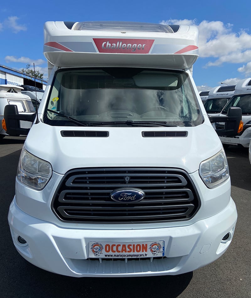 Profilé Challenger Genesis 398 EB face avant