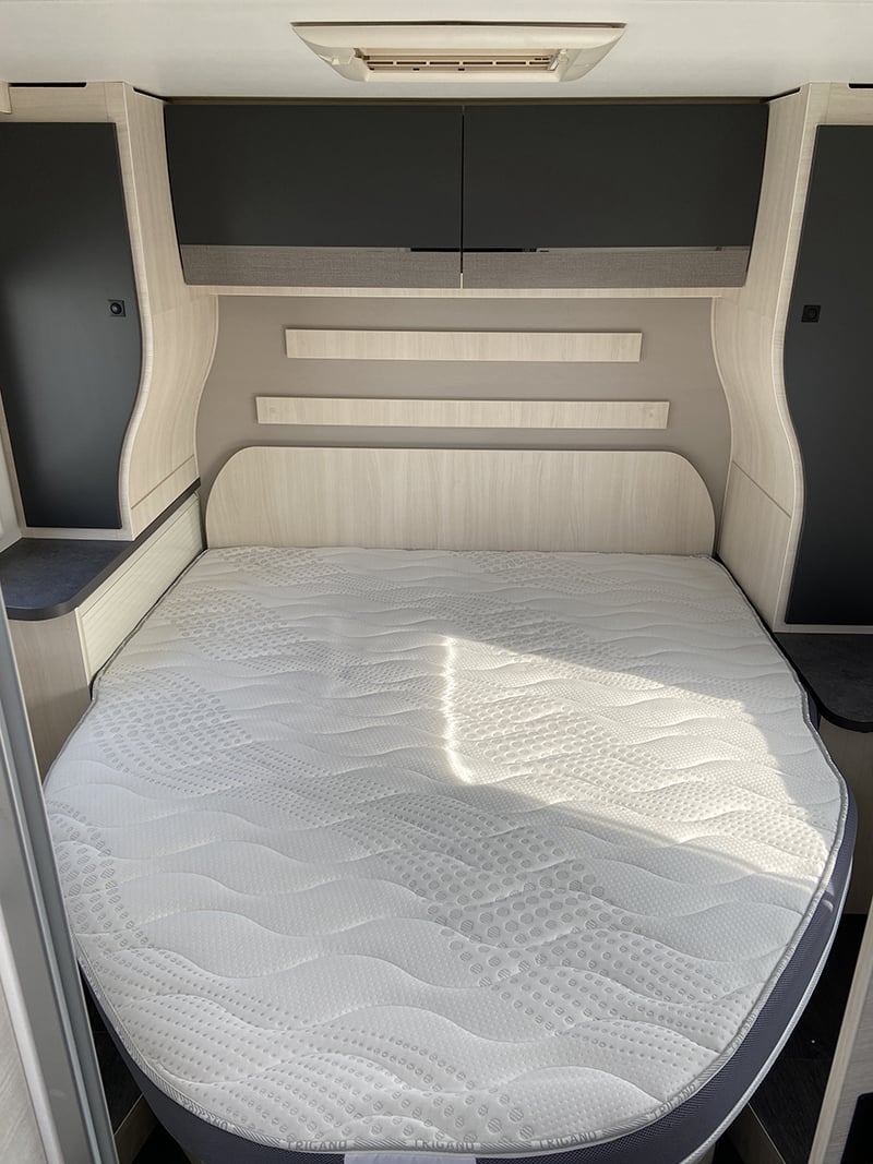 Profilé Chausson 788 Titanium Premium espace couchage