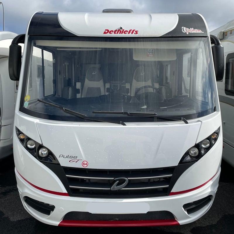 Intégral Dethleffs Pulse GT i7051 DBL Face Avant