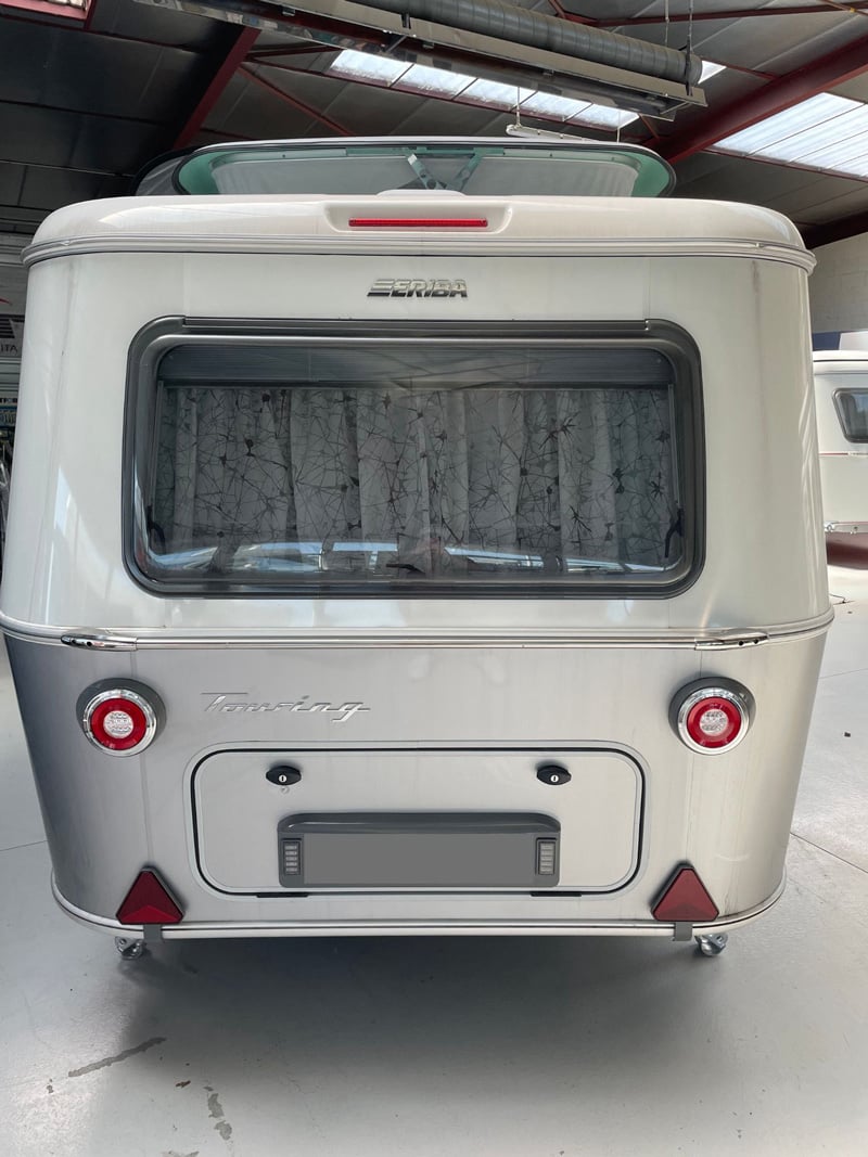 Caravane Eriba Touring 530 Edition Urban vue arrière