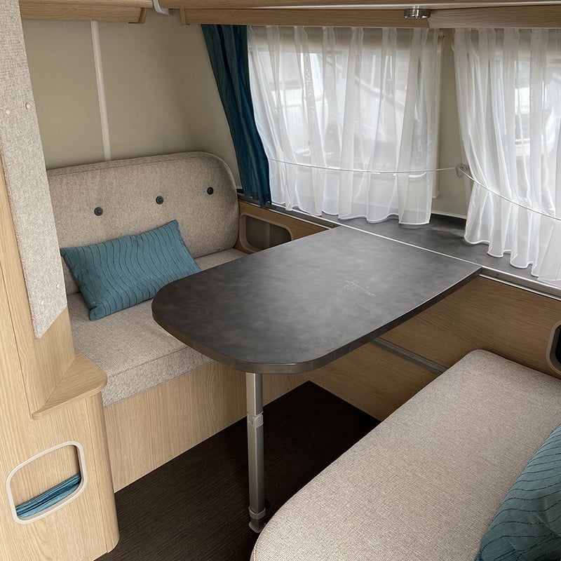 Caravane Eriba Trol 530 60ème Edition espace salon
