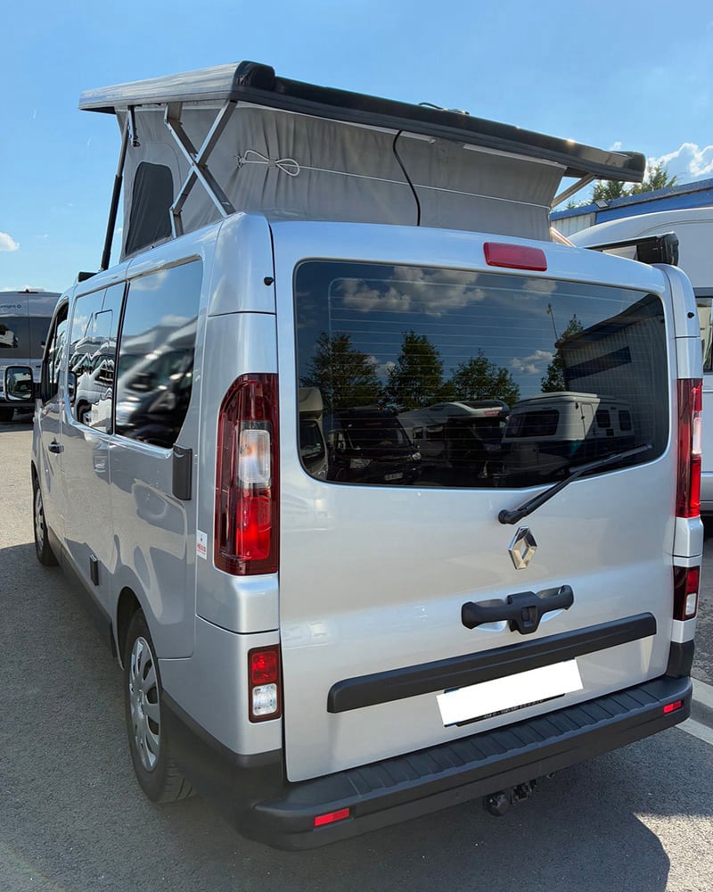 Fourgon Font Vendôme Autocamp profil arrière gauche toit relevé