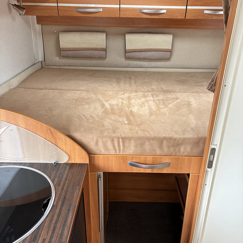 Intégral Hymer Exsis 512 espace couchage