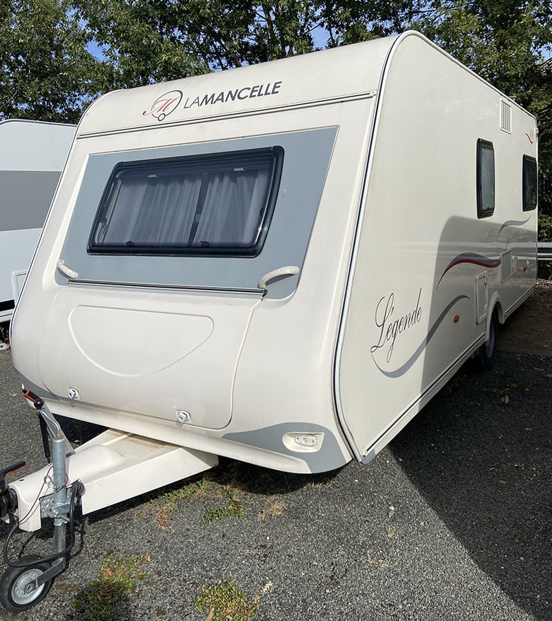 Caravane La Mancelle Legend 490 SA profil avant gauche
