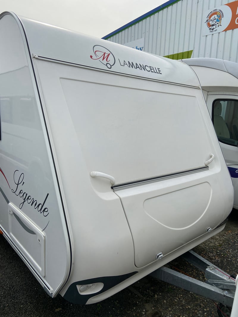 Caravane La Mancelle 440 Legend profil avant droit