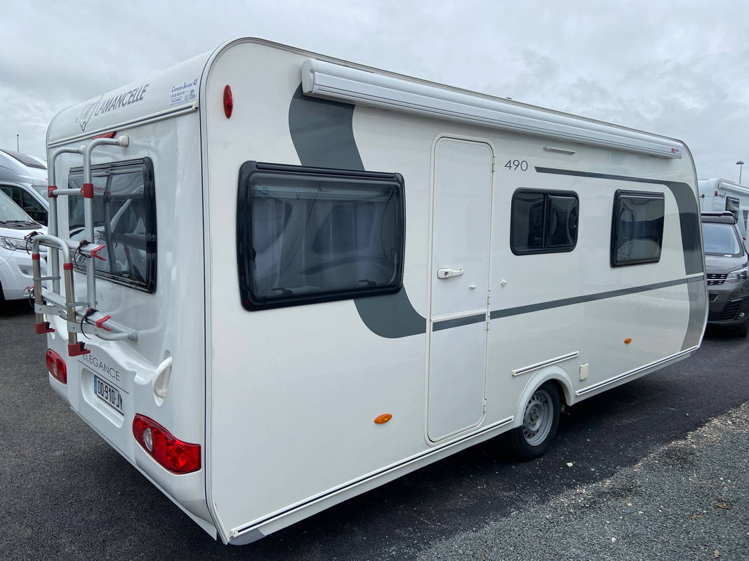 Caravane La Mancelle 490 SA Elegance Profil arrière droit