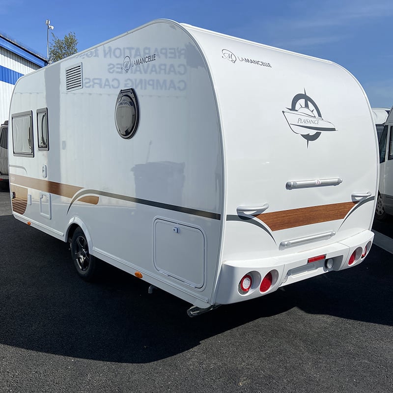 Caravane La Mancelle Fantaisy 440 CL profil arrière gauche