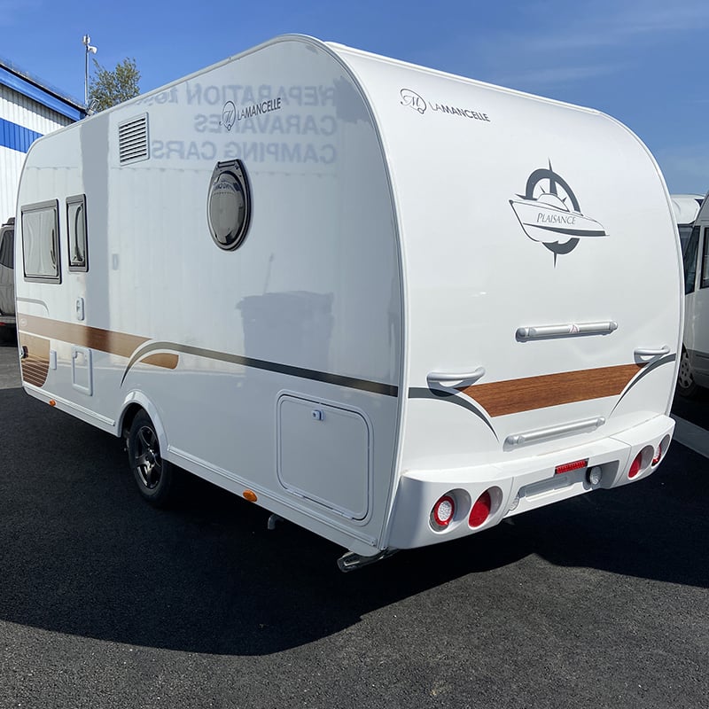 Caravane La Mancelle Fantaisy 440 CL profil arrière gauche
