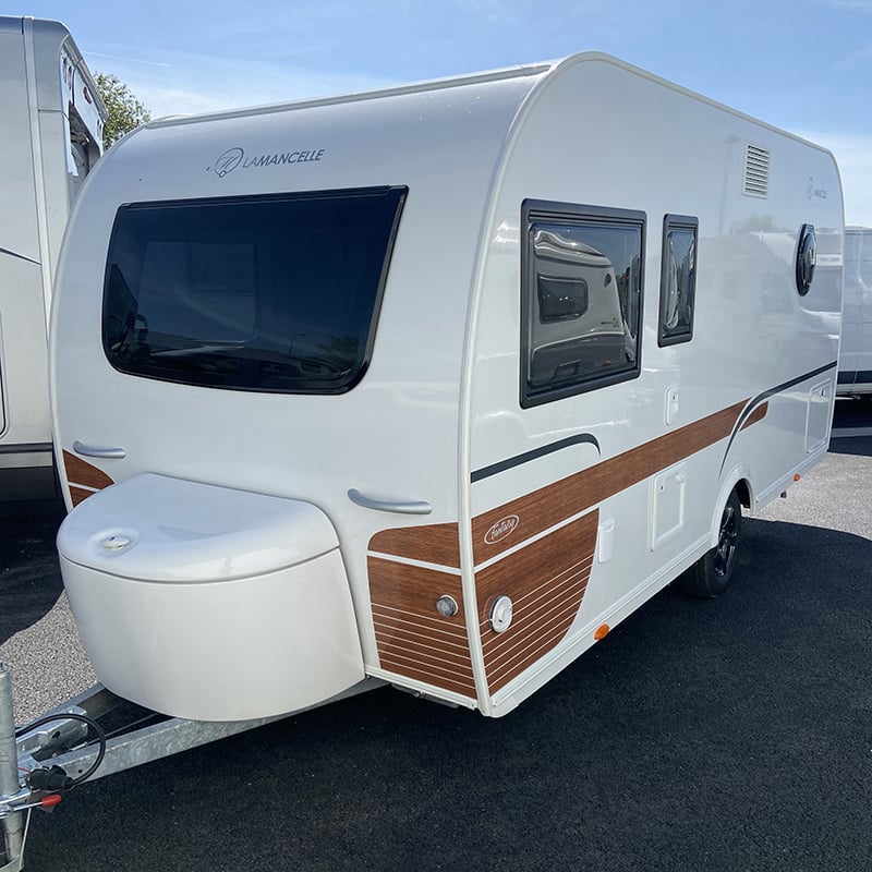 Caravane La Mancelle Fantaisy 440 CL profil avant gauche