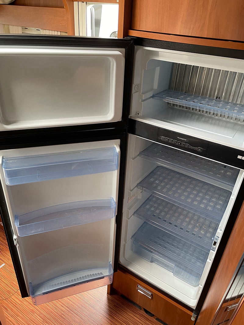 Intégral Laika Kreos 7012 intérieur réfrigérateur