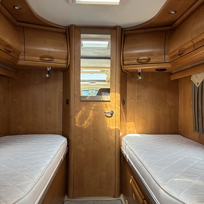 Profilé Rapido 7065 Plus espace couchage
