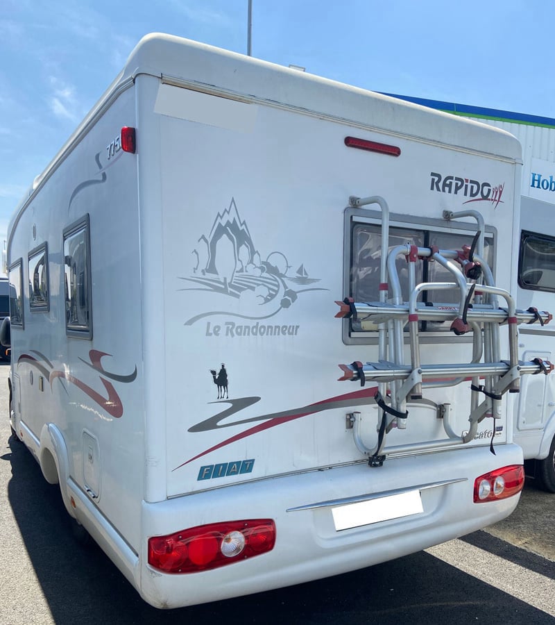 Profilé Rapido 775F profil arrière gauche