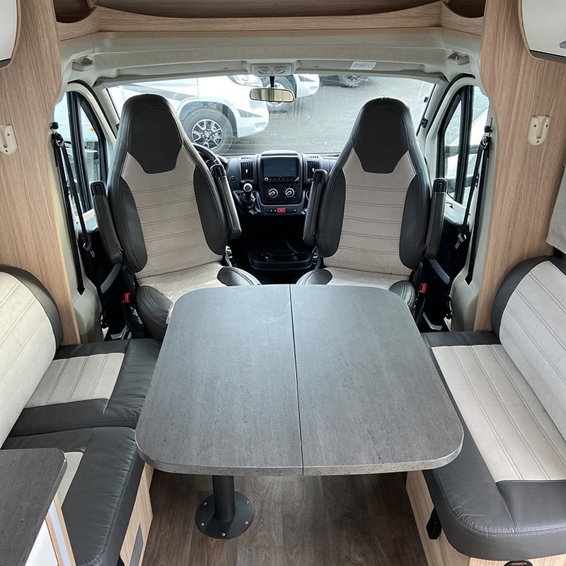 Profilé Sunlight T69 LC Adventure Line espace salon