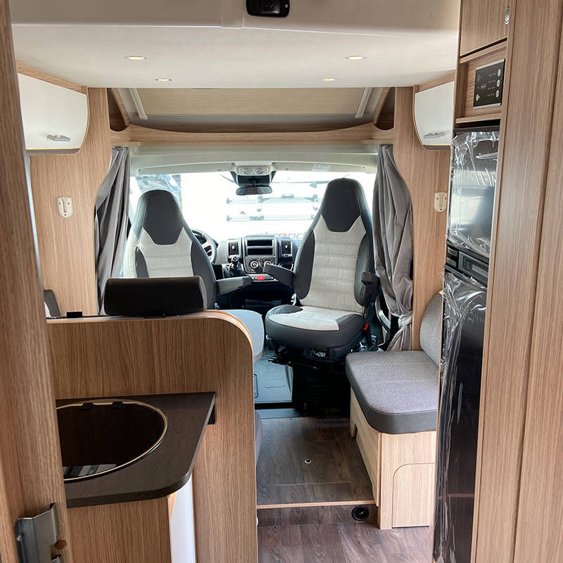 Profilé Sunlight T69 L Adventure Edition Intérieur