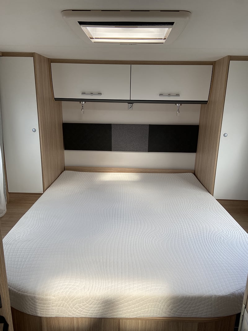 Profilé Sunlight T69 LC Active espace couchage