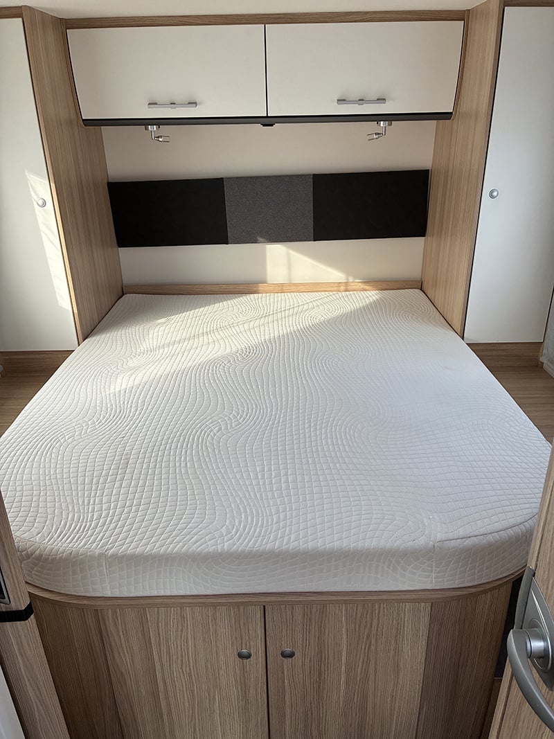 Profilé Sunlight T69 LC espace couchage
