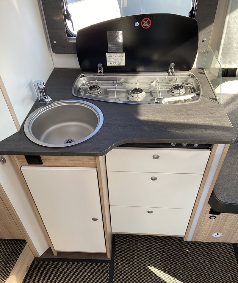 Profilé Sunlight T69 LC espace cuisine
