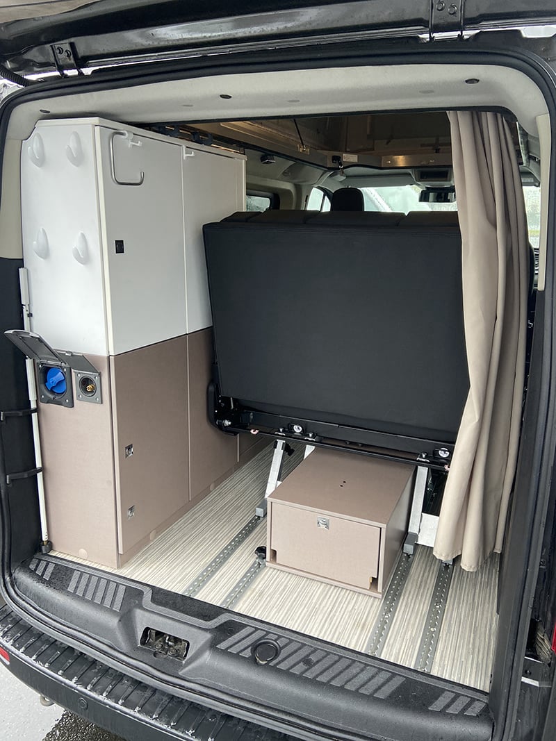 Van Bürstner Copa C500 Active profil arrière vue intérieure